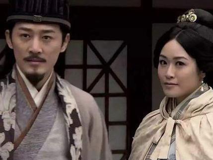 诸葛亮为什么冬天都扇子不离手呢 原因竟然与他的妻子有关