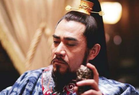 嘉靖皇帝为什么一开始把矛头指向永乐大帝？