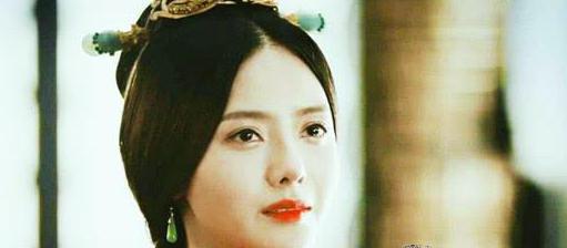 三国时期,这位让曹丕茶不思饭不想的美女,下场为何如此凄惨? <a href=https://www.lishiji.cn/lishi/409/ target=_blank class=infotextkey>三国时期</a>,这位让<a href=https://www.lishiji.cn/lishi/302/ target=_blank class=infotextkey>曹丕</a><a href=https://www.lishiji.cn/lishi/1294/ target=_blank class=infotextkey>茶</a>不思饭不想的<a href=https://www.lishiji.cn/lishi/7958/ target=_blank class=infotextkey>美女</a>,下场为何如此凄惨?