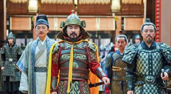 朱元璋给功臣讲了两个故事，功臣为何立即回京师请罪？