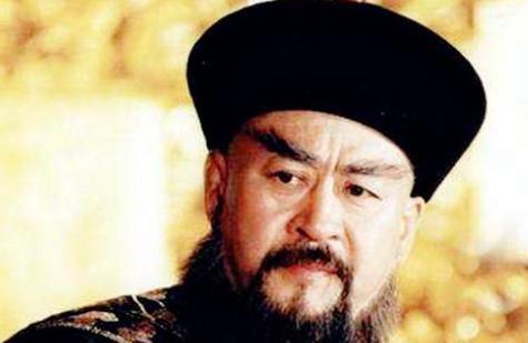 鳌拜辅佐了三朝皇帝为何康熙要拿下他?鳌拜是否真的想反? 鳌拜辅佐了三朝皇帝为何康熙要拿下他?鳌拜是否真的想反?