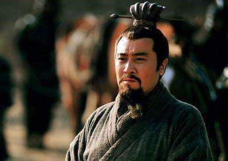 刘备渡江为何要带上十万百姓？百姓们为什么又愿意与刘备一起走？