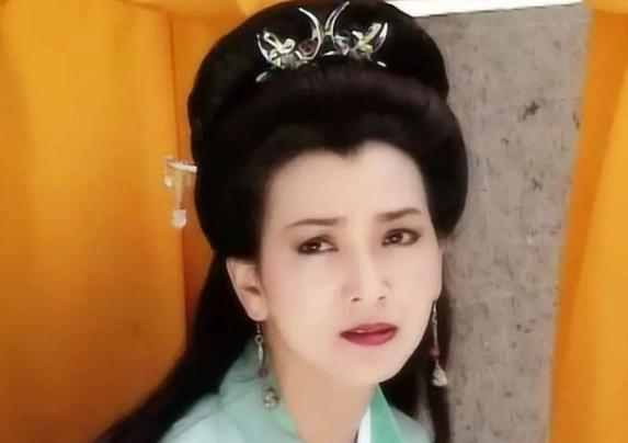 雷峰塔下不止有白素贞，孙太真和钱俶之间有什么故事？