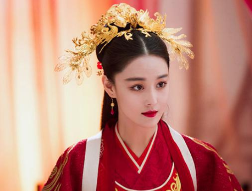 后燕姐妹花一同入宫，姐姐无宠无子，妹妹成了皇后