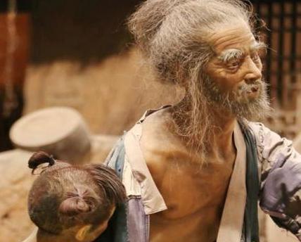 欧洲人为了瘟疫只喝酒不喝水 我们老祖宗的方法简单又粗暴 欧洲人为了瘟疫只喝酒不喝水 我们老祖宗的方法简单又粗暴