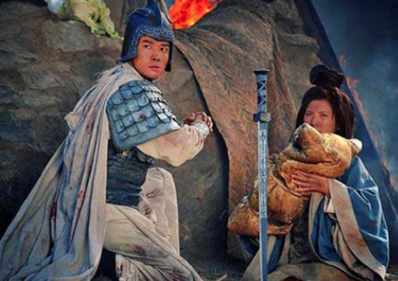 赵子龙忠肝义胆有勇有谋,为什么离开公孙瓒? 赵子龙忠肝义胆有勇有谋,为什么离开公孙瓒?