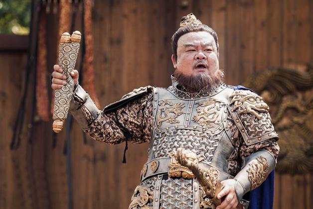 明明能躺赢,唐玄宗为什么一定要让哥舒翰去找安禄山叛军决战? 明明能躺赢,唐玄宗为什么一定要让哥舒翰去找安禄山叛军决战?
