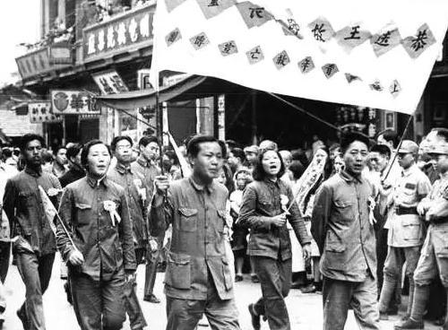 这个女人被日军俘虏,死前提出一个要求,日本老兵答应后说后悔 这个女人被日军俘虏,死前提出一个要求,日本老兵答应后说后悔