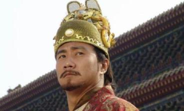 为什么历史上的布衣天子喜欢屠杀功臣？平民出身和贵族出身有什么差异？