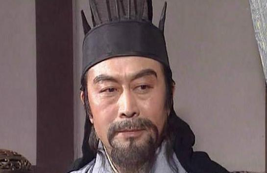 孙刘联盟是怎么形成的？刘备为什么要向孙权示弱？