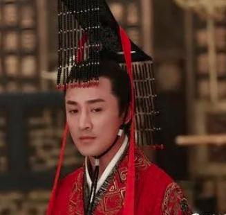 李谅祚13岁时爱上表嫂，还屠光了表嫂一家人