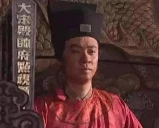 高俅是因为踢得一脚好球才成为宋朝太尉的？