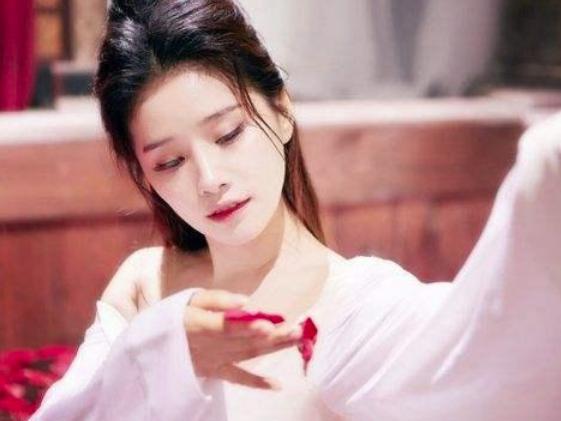 赵飞燕是历史上最美的皇后,却又被后人肆意诋毁 赵飞燕是历史上最美的皇后,却又被后人肆意诋毁