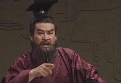 袁绍本来可以和曹操一样可以挟天子以令诸侯 他为什么不这么做呢 袁绍本来可以和曹操一样可以挟天子以令诸侯 他为什么不这么做呢