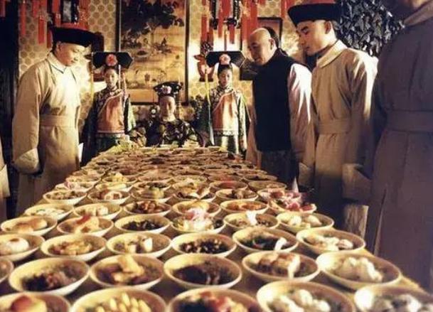 慈禧最爱吃的一道菜，知道原材料以后为何大发雷霆？