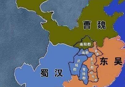 刘备在荆州寄人篱下，是怎么反客为主“借”到荆州的？