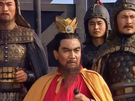 袁绍占据优势的情况下 为什么他还是败给曹操呢