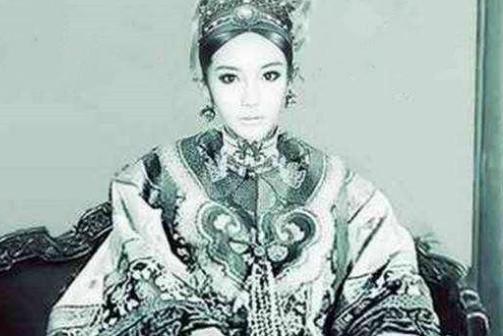 慈禧年轻的时候长得怎么样？为什么咸丰将她视若珍宝？