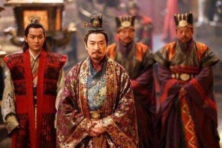 唐太宗为什么向突厥称臣纳贡?唐太宗是怎么洗刷耻辱的? 唐太宗为什么向突厥称臣纳贡?唐太宗是怎么洗刷耻辱的?