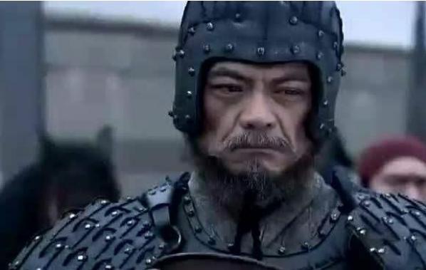 魏延故意踢熄孔明灯,诸葛亮为什么不杀他? 魏延故意踢熄孔明灯,诸葛亮为什么不杀他?