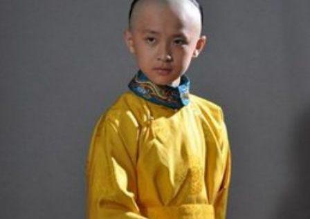 满清时期的皇子们生活是什么样的 看看康熙的儿子胤礽就知道了 满清时期的皇子们生活是什么样的 看看康熙的儿子胤礽就知道了