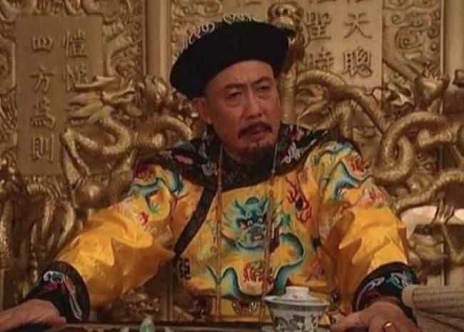 康熙为什么要善待主犯鳌拜的后代? 康熙为什么要善待主犯鳌拜的后代?