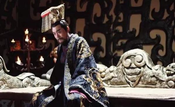 倾国倾城祸国殃民,将美貌与残忍集一身的她,最后是自杀了吗? 倾国倾城祸国殃民,将美貌与残忍集一身的她,最后是自杀了吗?