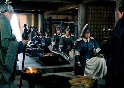 逍遥津之战盟友关系也随之破灭 为什么孙权会将矛头对准关羽所在之地呢 逍遥津之战盟友关系也随之破灭 为什么孙权会将矛头对准关羽所在之地呢