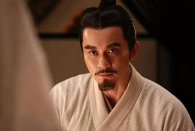 甄宓是绝色美女,品德贤良还不嫉妒,为何曹丕要把她残忍赐死?