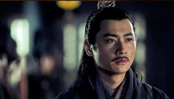 赵云身为三国一代名将,又是刘备亲信保镖,为何却一直不被重用? 赵云身为三国一代名将,又是刘备亲信保镖,为何却一直不被重用?