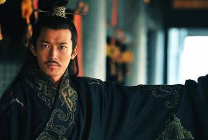 他是三国时期最后称帝的 他成功还是借助诸葛亮的忙