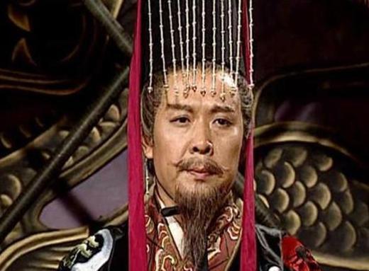 李严是一个怎么样的人？为什么会得到诸葛亮的重用