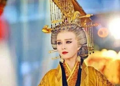 唐朝时期女性是什么地位？看服饰和婚姻关系就明白了