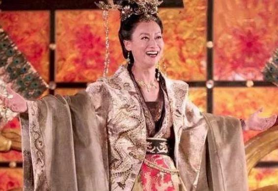 窦融辛苦打下4000里江山,为何却无偿送给刘秀? 窦融辛苦打下4000里江山,为何却无偿送给刘秀?