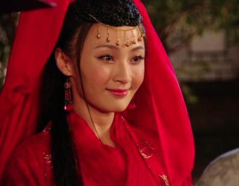 宰相本想将歌女收为妾，才子一首诗感动了在宰相