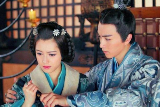 汉武帝身边最受宠的两位妃子，为何一见面就掉头离开？