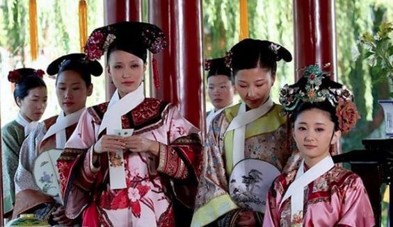 她打死一名宫女被贬,生了女儿后两个月便复位 她打死一名<a href=https://www.lishiji.cn/lishi/3910/ target=_blank class=infotextkey>宫女</a>被贬,生了<a href=https://www.lishiji.cn/lishi/10018/ target=_blank class=infotextkey>女儿</a>后两个月便<a href=https://www.lishiji.cn/lishi/11278/ target=_blank class=infotextkey>复位</a>
