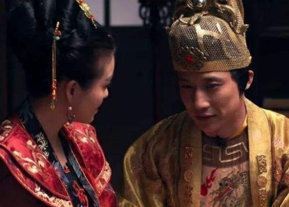 万历皇帝20多年不上朝,为什么李太后不管? 万历皇帝20多年不上朝,为什么李太后不管?
