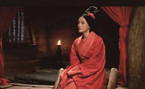 公元前180年,在西安白鹿原害死吕后的“犬妖”,到底是啥动物? 公元前180年,在西安白鹿原害死吕后的“犬妖”,到底是啥动物?