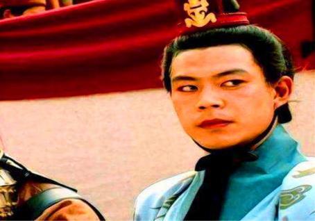 他是刘备的养子，刘封能文能武为何不能继承大权？