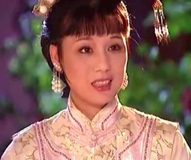 容妃去世后，康熙命令见过容妃刷马桶的都要殉葬
