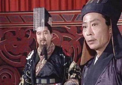 诸葛亮既然保不住魏延 为何没有杀掉太监黄皓呢 诸葛亮既然保不住魏延 为何没有杀掉太监黄皓呢