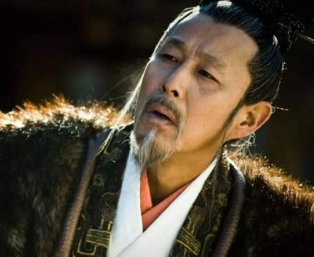 为什么东汉建立之初的根基很不稳定 甚至有覆灭的隐患存在呢 为什么东汉建立之初的根基很不稳定 甚至有覆灭的隐患存在呢