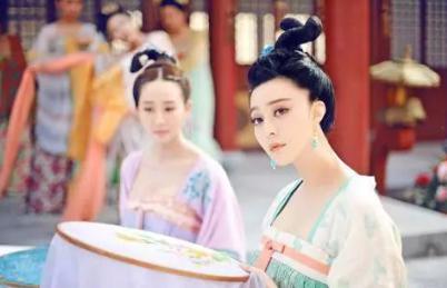 她5个月大就会说话,8岁落笔成文,是一代神童,24岁为李世民殉情 ! 她5个月大就会说话,8岁落笔成文,是一代神童,24岁为李世民殉情 !