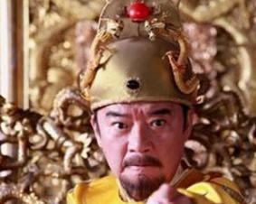 朱元璋吃饭时在碗中发现头发，厨师是如何逃生的？