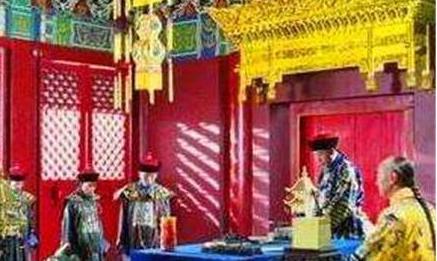 清朝官员上早朝都是空着肚子的 为什么他们不吃早饭呢 清朝官员上早朝都是空着肚子的 为什么他们不吃早饭呢