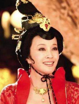 武则天疑心李旦谋反欲除之，想不到竟是一个胡人唤起了她残存的母爱！