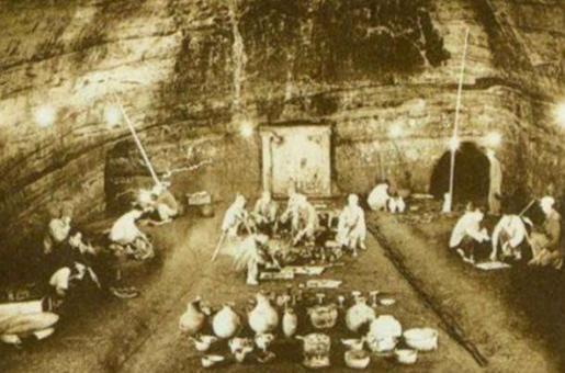 袁天罡和李淳风谁更厉害？为何死后两人境况相差甚远？