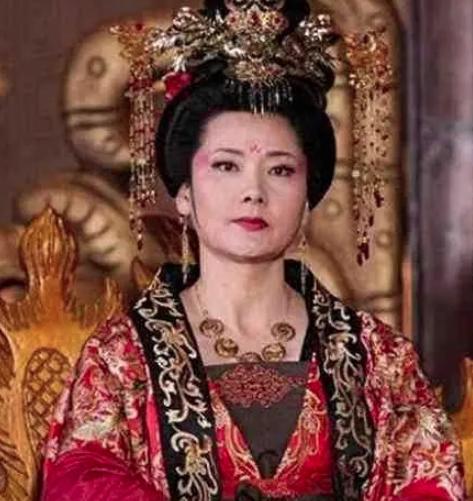 与武则天同时代的女人，上官婉儿太平公主韦皇后和安乐公主谁最厉害？