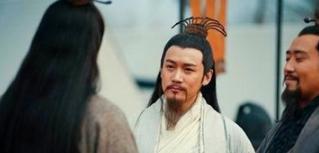 诸葛亮病逝举国悲痛，有一个人却仰天长笑？